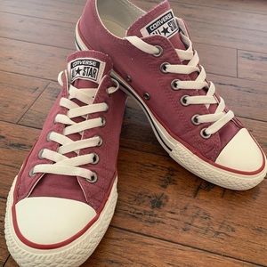 Converse Lowtops